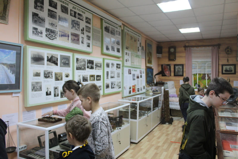 Read more about the article 02 июня 2021 года  обзорную экскурсию МБУК «Историко-художественный музей г.Костерево» посетили учащиеся МБОУ КСОШ №3, посещающие пришкольный лагерь.